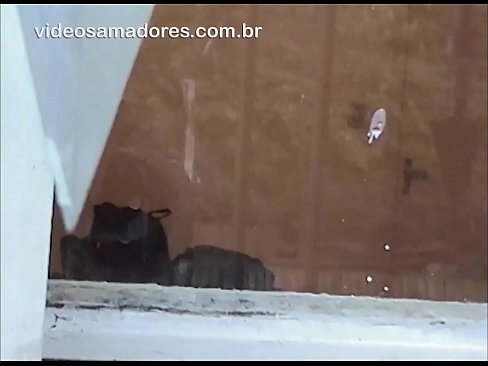 ❤️ 角質男人和另一個男人一起看他的女朋友，在不打擾這對夫婦的情況下錄製他媽的視頻 ❤ 自製色情 在我們 ️❤