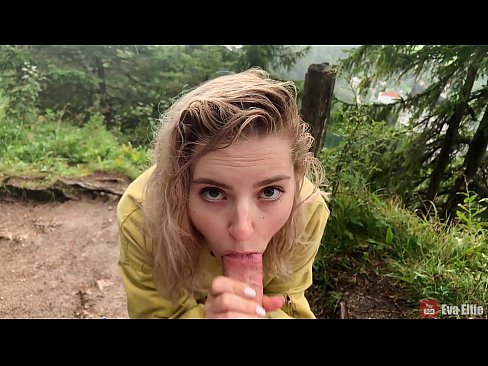 ❤️ 女孩在公共口交後吞下精液 - Eva Elfi ❤ 自製色情 在我們 ️❤